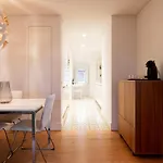 Διαμέρισμα Amazing Rooftop At Center *