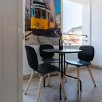 Διαμέρισμα Amazing Rooftop At Center