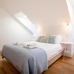 Amazing Rooftop At Center Διαμέρισμα *