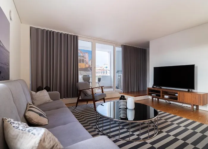 Amazing Rooftop At Center