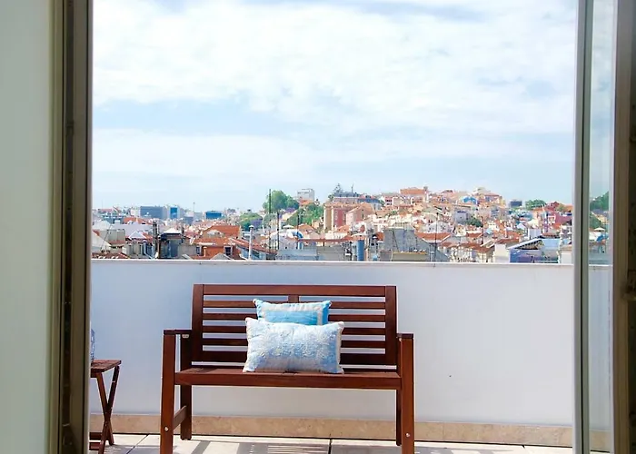 Amazing Rooftop At Center *